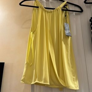 BCBG MaxAzria Blouse never worn tags on size XS